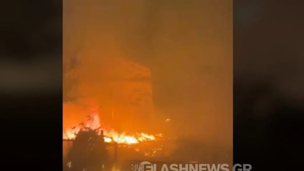 Xανιά: Yπό μερικό έλεγχο η φωτιά στο χωριό Κεφάλι στην Κίσσαμο (upd)