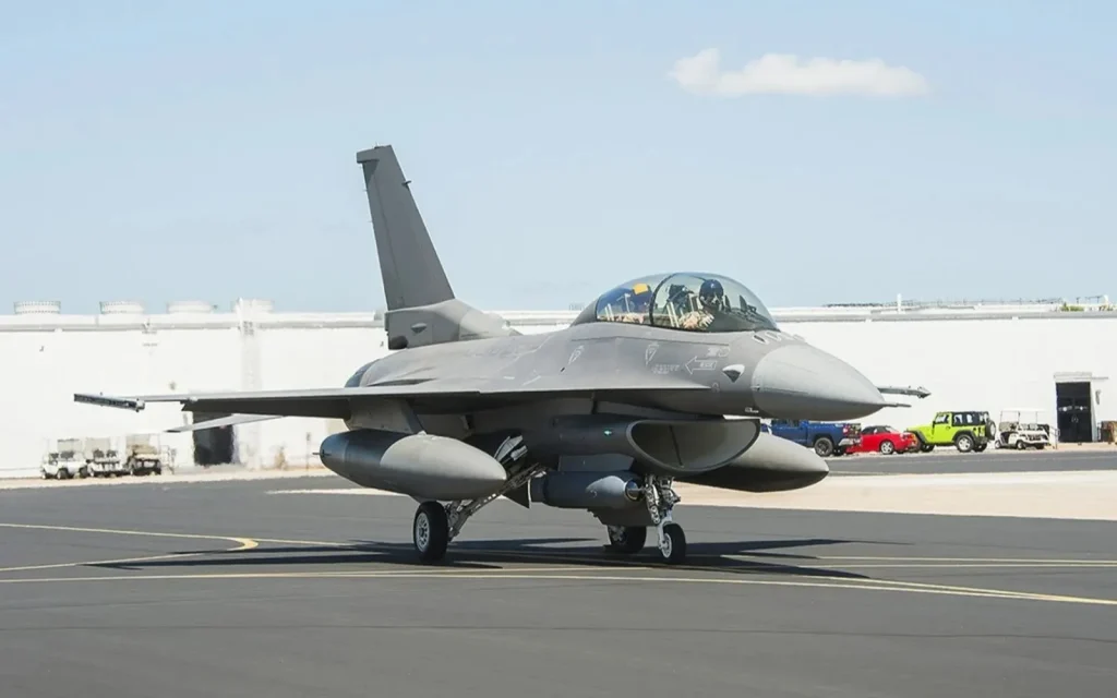 Ταϊβάν: Συνετρίβη μαχητικό αεροσκάφος F-16 Viper – Σε εξέλιξη επιχείρηση διάσωσης του πιλότου