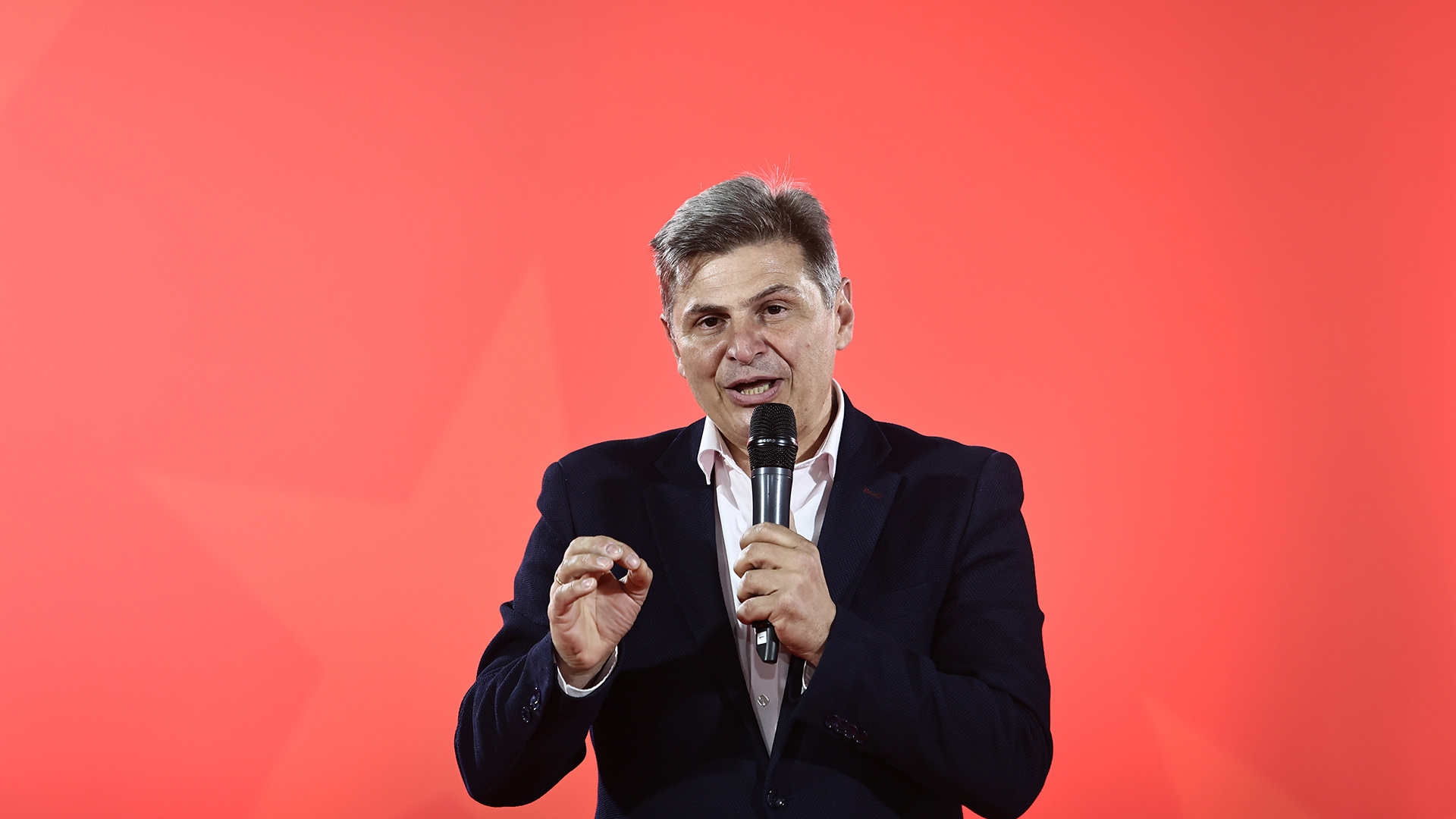 Διαγράφεται από τον ΣΥΡΙΖΑ ο Ν.Φαραντούρης! (upd)