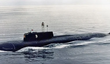 Στη ρωσική βουλή ζητούν «αντίποινα για τα τάνκερ»: «Να βυθίσουμε με τορπίλες αμερικανικά πλοία»!