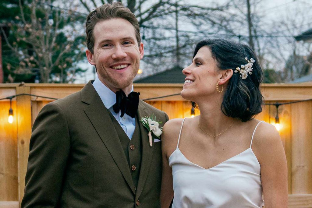 ΗΠΑ: Γνωστός οδοντίατρος και η σύζυγός του βρέθηκαν νεκροί από πυροβολισμούς μέσα στο σπίτι τους στο Οχάιο