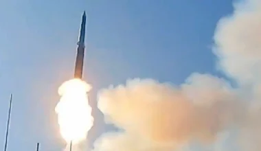 Η Κίνα «αθόρυβα» παρουσίασε τον υπερ-υπερηχητικό πύραυλο YJ-21