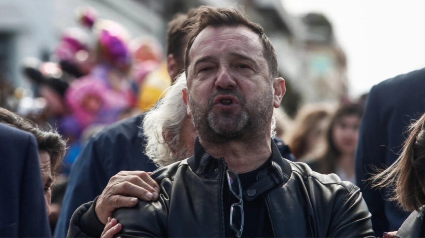 Ν.Πλακιάς για Μ.Καρυστιανού: «Θυμάστε το ή δε γυνή να φοβάται τον άντρα; – Θα τα ξαναδούμε σε άλλη εκδοχή»