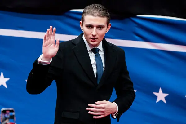 Να η λύση για την Γροιλανδία: «Να παντρευτεί ο Μπάρον Τραμπ την πριγκίπισσα Ισαβέλα και να του δοθεί ως προίκα»!