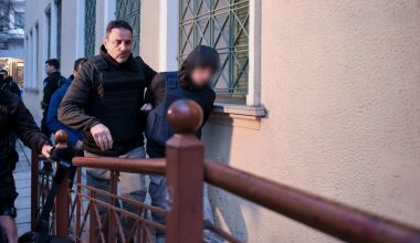 Σέρρες: «Αν όντως “έφυγε” από τα χέρια μου ζητώ ένα μεγάλο συγγνώμη» λέει ο 16χρονος για τον ξυλοδαρμό του 17χρονου