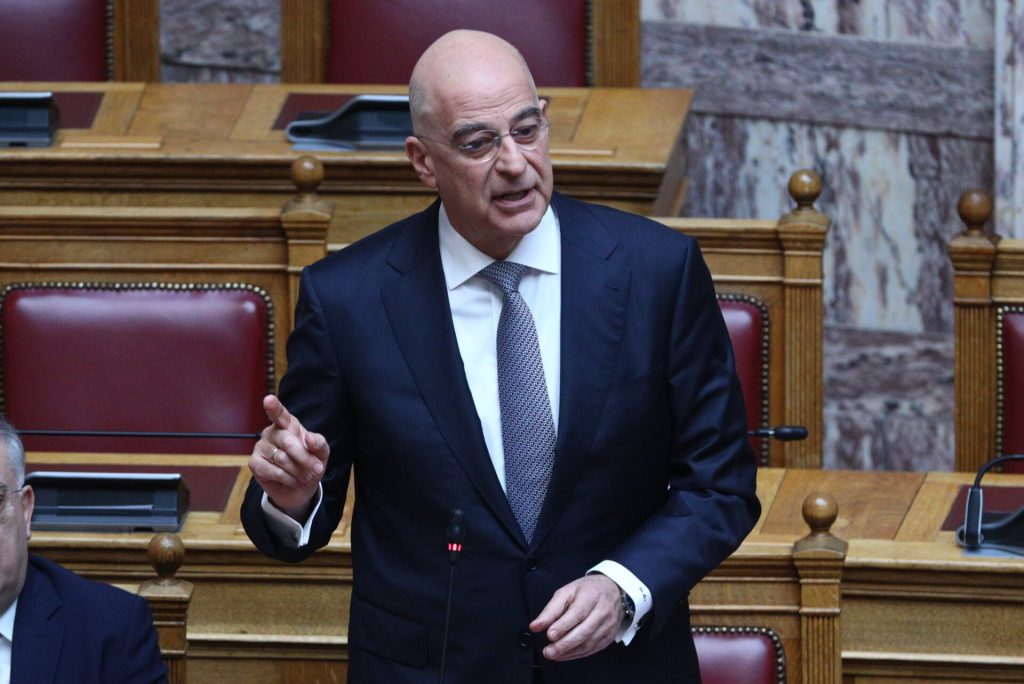 Ν.Δένδιας για στρατιωτικούς: «Δεν πρόκειται να υπάρξουν μειώσεις σε κανένα εφάπαξ»