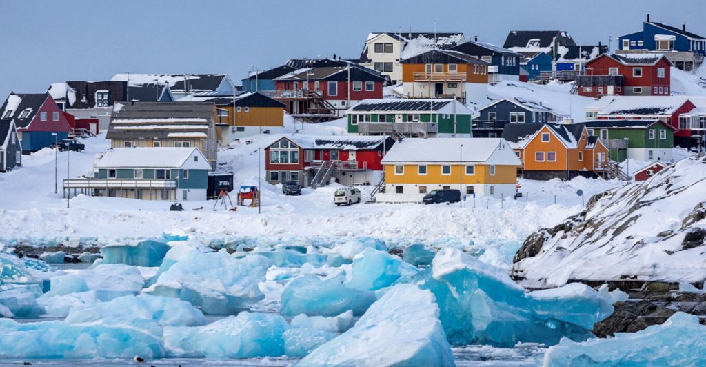 Το Reuters μιλά για σχέδιο «χρηματισμού των κατοίκων της Γροιλανδίας για να αποσχιστούν από τη Δανία»