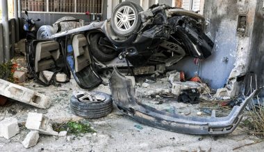 Τροχαίο δυστύχημα στα Εξαμίλια Κορινθίας: Βίντεο ντοκουμέντο με την ανεξέλεγκτη πορεία του αυτοκινήτου