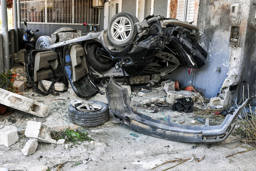 Τροχαίο δυστύχημα στα Εξαμίλια Κορινθίας: Βίντεο ντοκουμέντο με την ανεξέλεγκτη πορεία του αυτοκινήτου