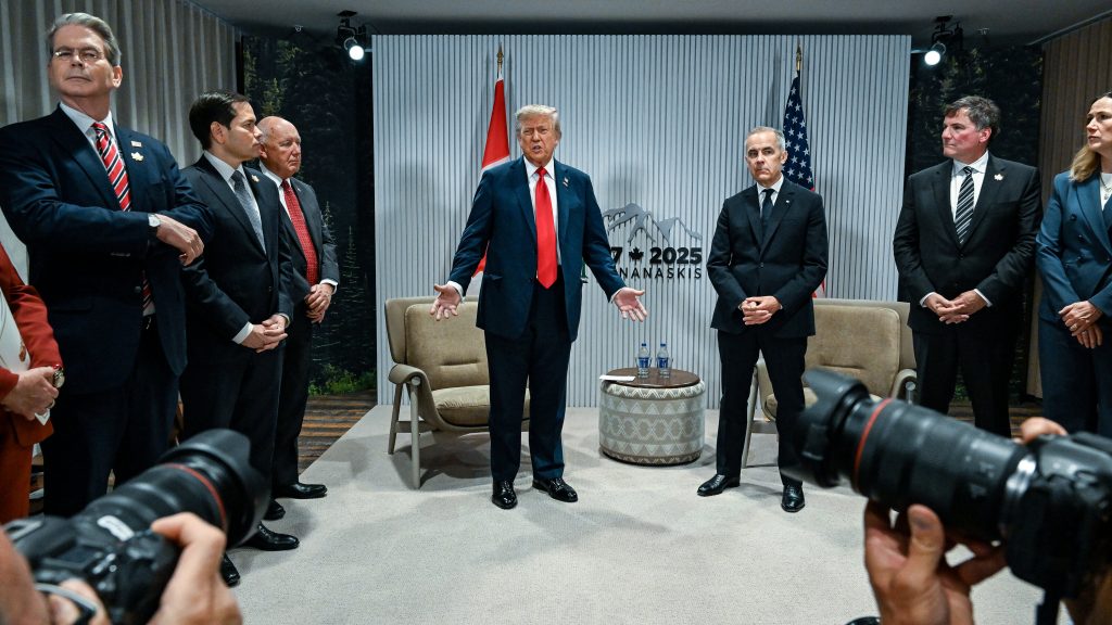 G7: Δύο ημέρες πίσω από την αρχική ημερομηνία μετακινήθηκε η σύνοδος  κορυφής για να παρευρεθεί και ο Τραμπ