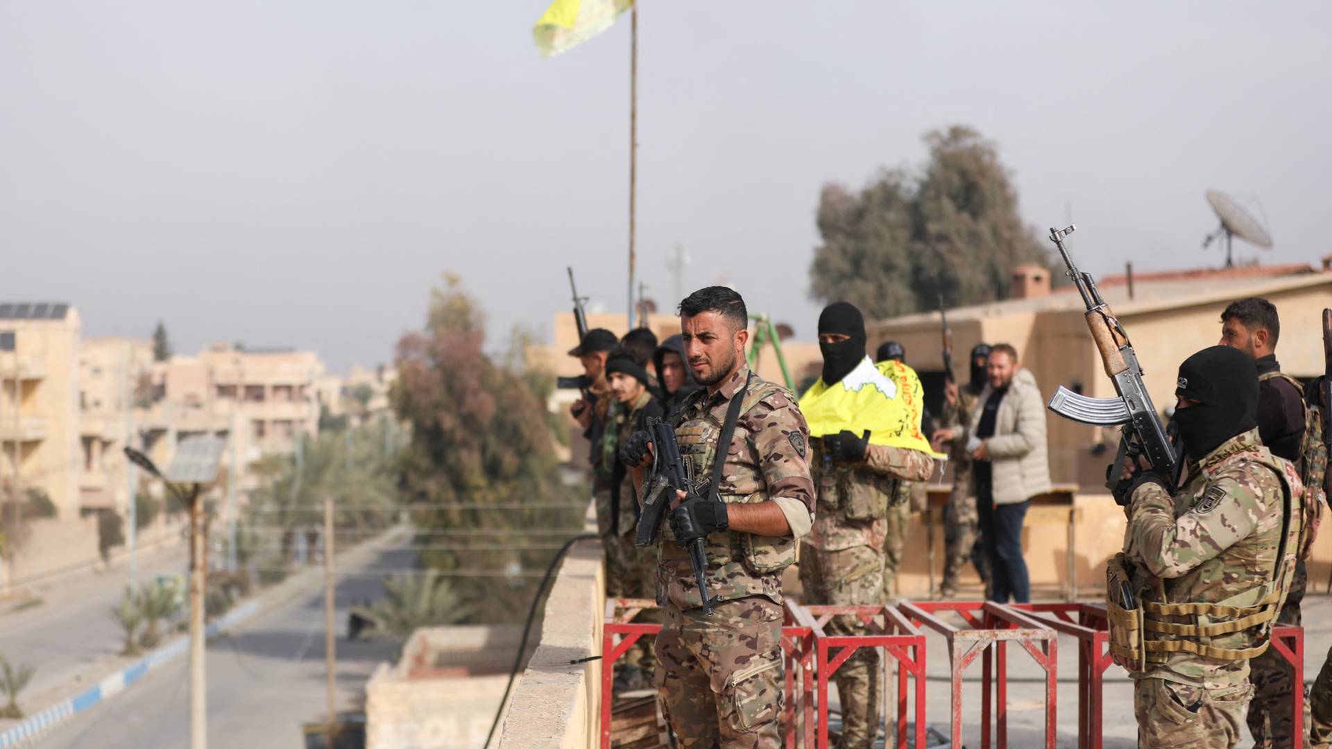 ΗΠΑ: Καλούν τις δυνάμεις της κυβέρνησης του Αλ Σαράα και τους Κούρδους να σταματήσουν τις συγκρούσεις στο Χαλέπι