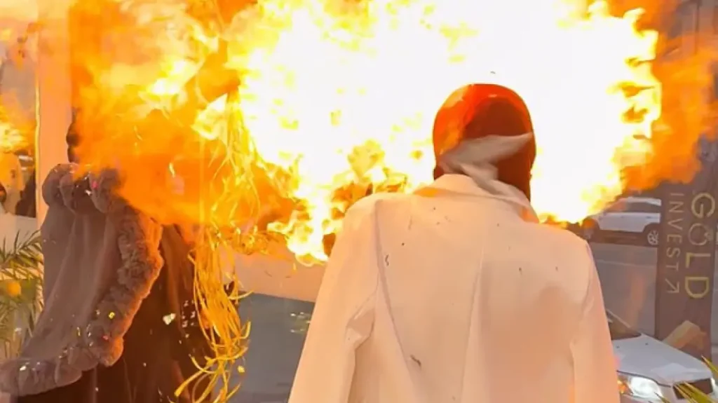 Πανικός σε πάρτι στο Ουζμπεκιστάν: Η στιγμή που μπαλόνια υδρογόνου «εκρήγνυνται» μπροστά στο πρόσωπο γυναίκας