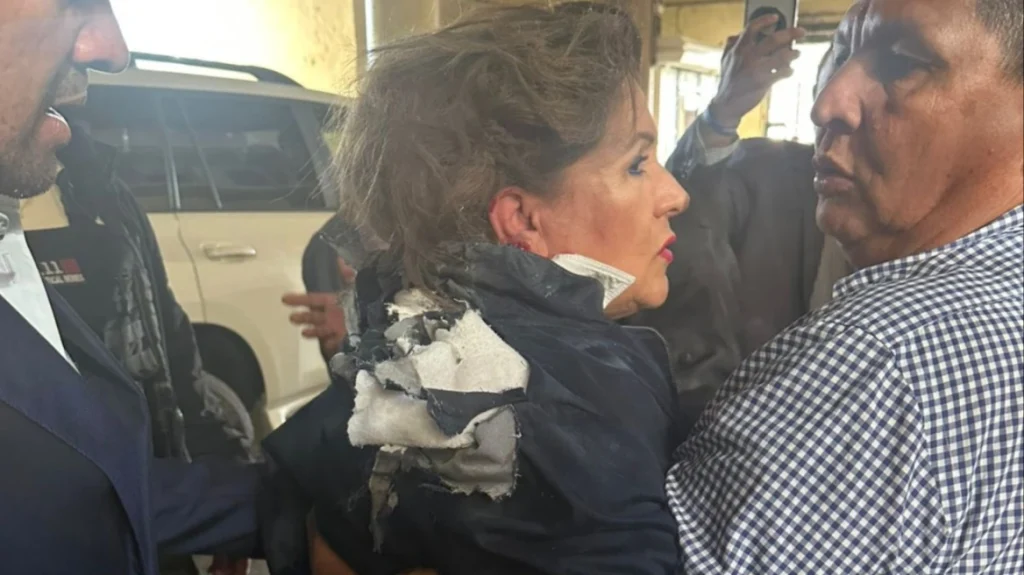 Ονδούρα: Η στιγμή που γυναίκα βουλευτής τραυματίζεται σε επίθεση με εκρηκτικό μηχανισμό – Δείτε βίντεο