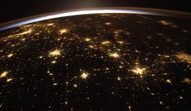 Το μαθηματικό μοντέλο που τρόμαξε τους επιστήμονες: Η ημερομηνία που δείχνει κατάρρευση του κόσμου