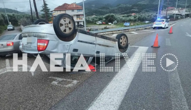 «Δεν έβλεπα τίποτα και με πήρε ο αέρας»: Τι είπε η οδηγός του ΙΧ που αναποδογύρισε στην Ηλεία από ανεμοστρόβιλο