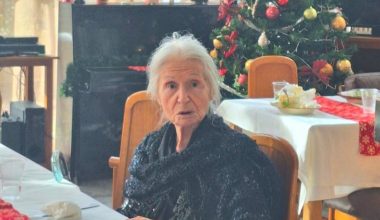 Έτσι είναι σήμερα η Μπέτυ Βαλάση στα 89 της: «Ζυγίζει 42 κιλά» (φωτό)