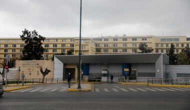 ΣΑΓΕ: Έκτακτες κρίσεις ανώτατων αξιωματικών – Ποιοι αποστρατεύονται και ποιοι παραμένουν