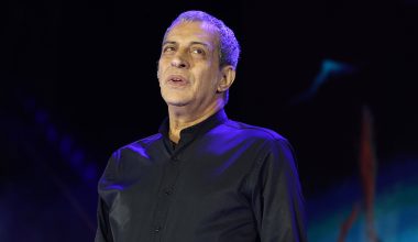 Θέμης Αδαμαντίδης: «Ερωτευμένος είμαι πάντα»