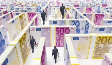 Ο «Μεγάλος Αδελφός» της ΑΑΔΕ: Θα χρησιμοποιούνται ακόμα και τα δεδομένα των smartphones των πολιτών!