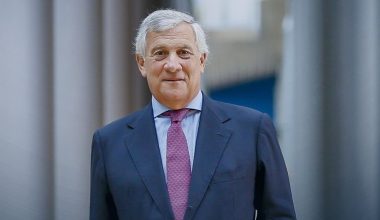 Α.Ταγιάνι για διαδηλώσεις στο Ιράν: «Υποστηρίζουμε τις δημοκρατικές προσδοκίες του ιρανικού λαού»