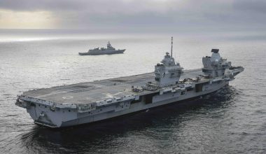 Βρετανία και Γερμανία συζητούν τη δημιουργία δύναμης «προστασίας της Αρκτικής»