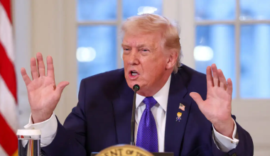 Wall Street Journal: Την Τρίτη θα ενημερωθεί ο Ν.Τραμπ για τις επιλογές αντίδρασης στις διαδηλώσεις στο Ιράν