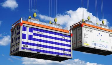 Γιατί η συμφωνία ΕΕ-Mercosur απειλεί με εξαφάνιση την ελληνική γεωργία και κτηνοτροφία