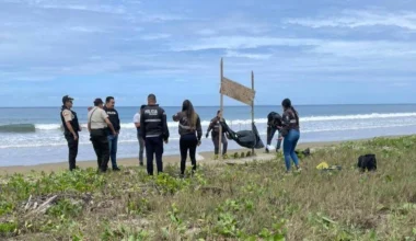 Φρίκη στον Ισημερινό: Εντοπίστηκαν κρεμασμένα σε παραλία πέντε ανθρώπινα κεφάλια!