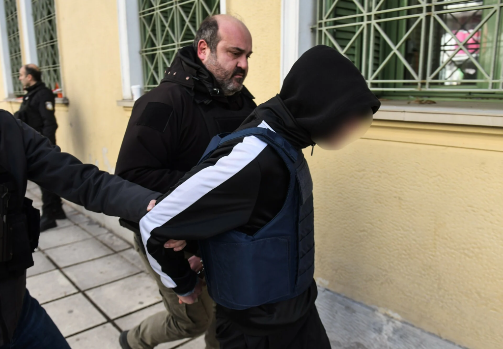 Θανάσιμος ξυλοδαρμός 17χρονου στις Σέρρες: «Κάποιος πήγε και τον ξαναχτύπησε» λέει φίλος του 16χρονου δράστη