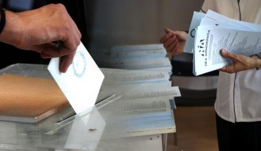 Interview: Στο 23,9% η ΝΔ & στη δεύτερη θέση με 14,5% το κόμμα Καρυστιανού αλλά υπάρχει και ο παράγοντας… Σαμαράς