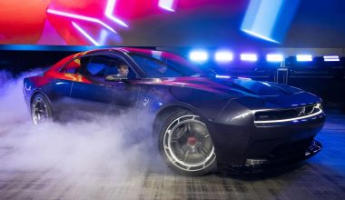 Θα απαγορευτεί σύντομα ο τεχνητός ήχος κινητήρα στα ηλεκτρικά;