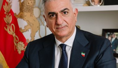 Axios: Ο Σ.Γουίτκοφ συναντήθηκε μυστικά με τον Ρ.Παχλαβί