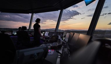 Το πόρισμα για την κατάρρευση του συστήματος επικοινωνιών στο FIR Αθηνών: «Ήταν ψηφιακός θόρυβος»