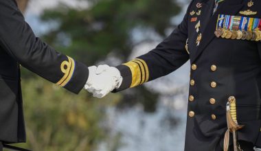 Έκτακτες κρίσεις Πλοιάρχων στο Πολεμικό Ναυτικό – Ποιοι προάγονται και ποιοι αποστρατεύονται