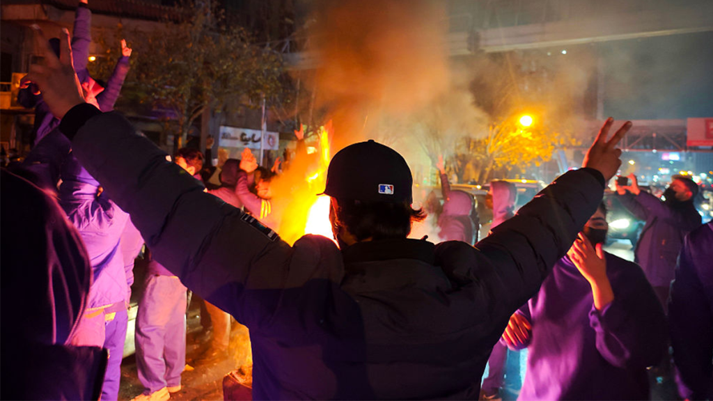 Δωρεάν υπηρεσίες Starlink από την Space X στους εξεγερμένους του Ιράν