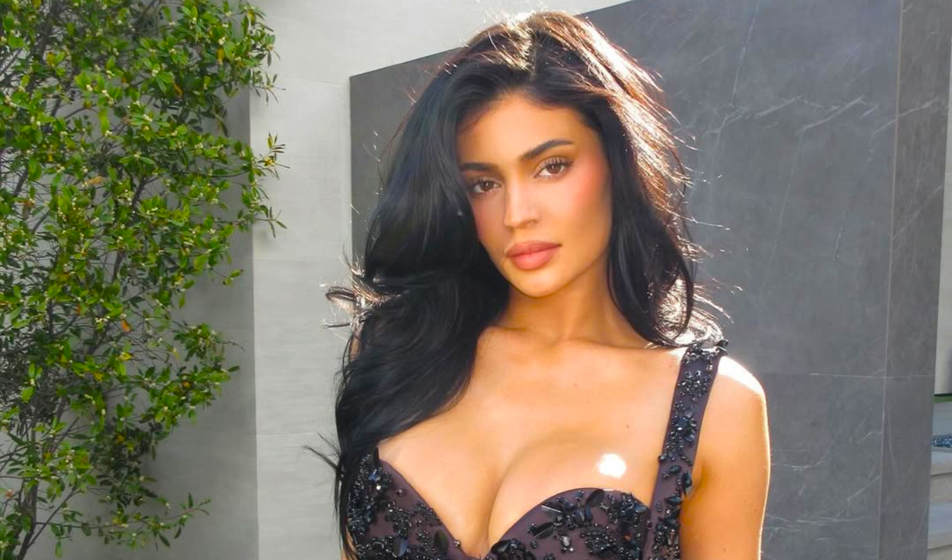 Η «παγωμένη» προετοιμασία της Κ.Τζένερ για τις Χρυσές Σφαίρες – «Νιώθω σαν να πάγωσε ο εγκέφαλός μου» (βίντεο)