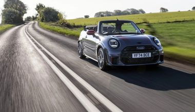 MINI: Ρεκόρ πωλήσεων το 2025 με αιχμή την ηλεκτροκίνηση