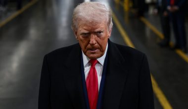 Ν.Τραμπ για την εκτέλεση του 26χρονη διαδηλωτή στο Ιράν: «Θα λάβουμε πολύ σκληρά μέτρα αν το κάνετε» (βίντεο)