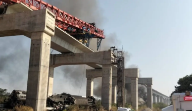 Γερανός κατέρρευσε και έπεσε σε τρένο στην Ταϊλάνδη: Τουλάχιστον 22 νεκροί και 55 τραυματίες (βίντεο)