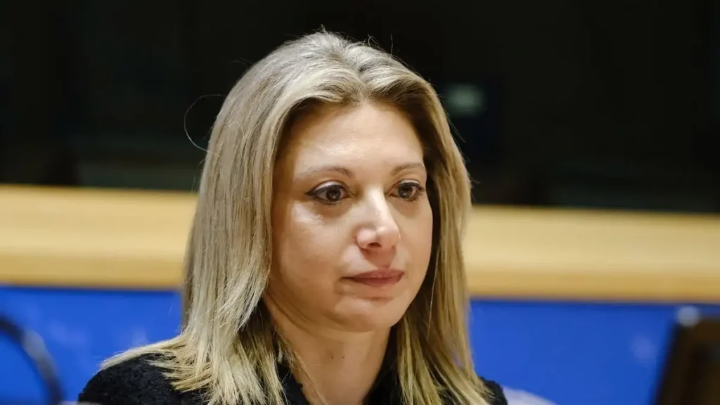 Τι δείχνουν οι μετρήσεις: Η Μ.Καρυστιανού ανατρέπει το πολιτικό σκηνικό