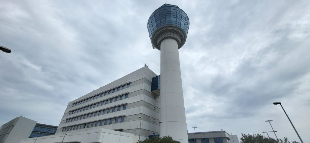 Το «κεφάλι» του επικεφαλής της ΥΠΑ για το μπλακ άουτ στα αεροδρόμια «πήρε» η κυβέρνηση