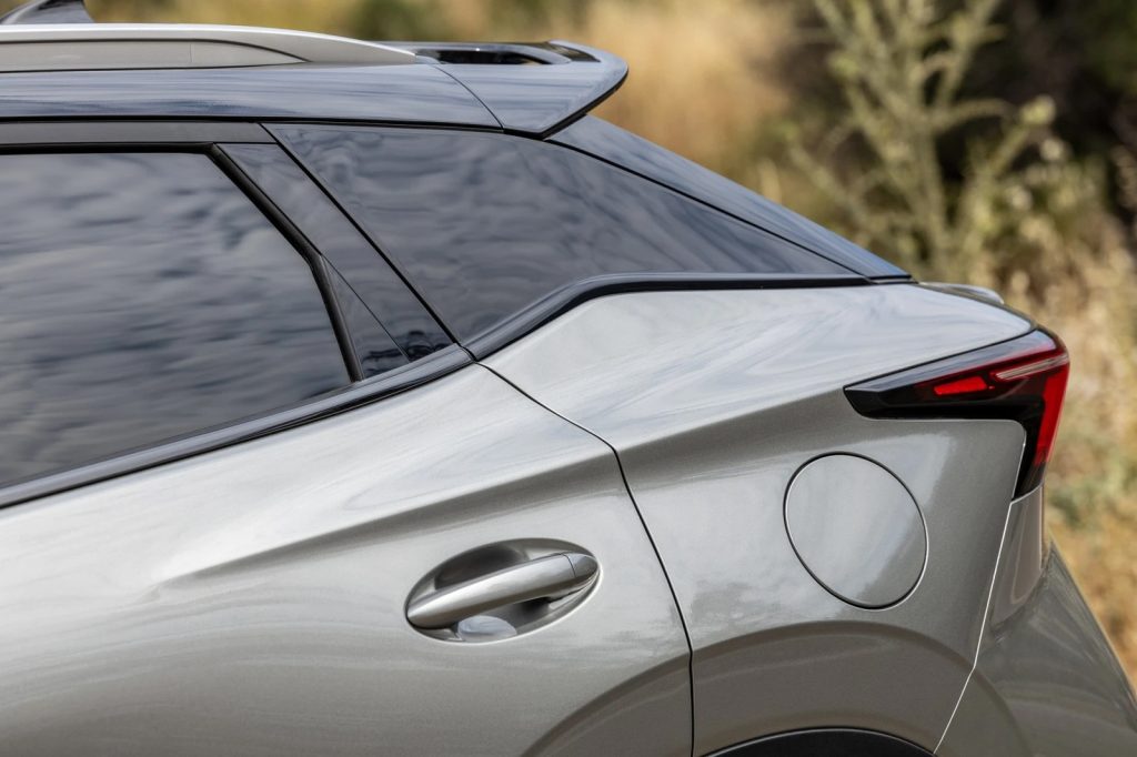 Φουλ υβριδικό SUV με 224 PS και κατανάλωση 5,3 lt κάτω από €25.000