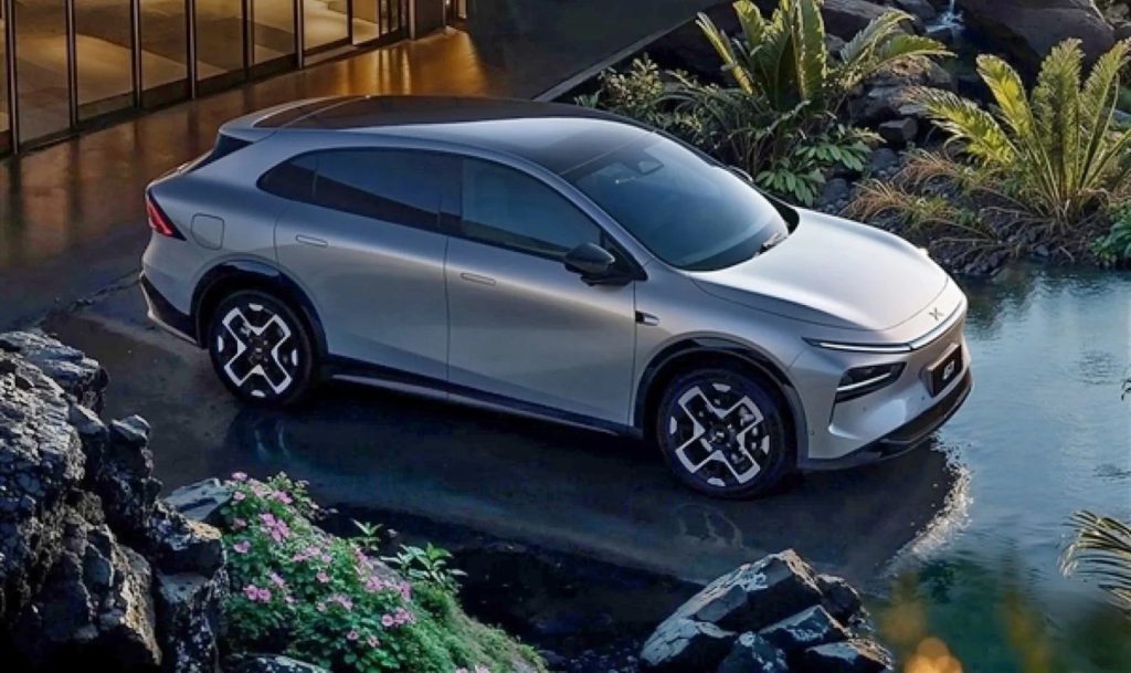 Πώς η XPeng σε κάνει να ξεχνάς ότι το EV σου έχει θερμικό μοτέρ;