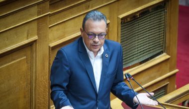 Με «καρφιά» σε Α.Τσίπρα και Μ.Καρυστιανού η ομιλία του Σ.Φάμελλου στον ΣΥΡΙΖΑ