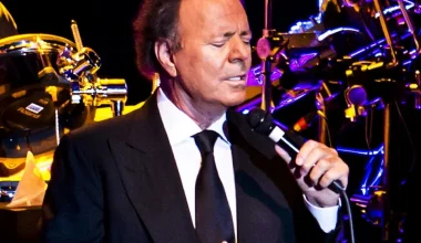 Νέες αποκαλύψεις για τον Χ.Ιγκλέσιας: Yπέβαλε τις υπαλλήλους του σε εξετάσεις για σεξουαλικώς μεταδιδόμενα νοσήματα