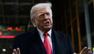 Ν.Τραμπ: Εξετάζει το ενδεχόμενο να στείλει στρατό στη Μινεάπολη – «Θα επικαλεστώ το Νόμο περί Εξέγερσης»