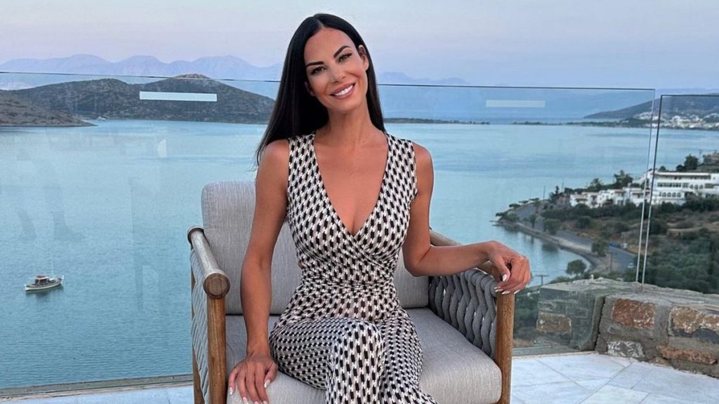 «Πώς παίρνουν το 100;»: Η Ε.Βατίδου εξήγησε τι είχε στο μυαλό της όταν είπε την ατάκα που… πέρασε στην ιστορία!