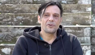 Γ.Σεϊταρίδης: «Μου αρέσει το χάος της Ελλάδας – Κατέβηκα ξανά στην Αθήνα για να καταλάβω αν αγαπάω ακόμα το θέατρο»