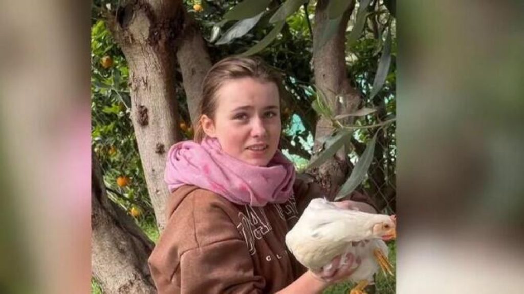 Εξαφάνιση Λόρας: Δεν είναι η 16χρονη το κορίτσι που εμφανίζεται σε βίντεο στην Βάρη