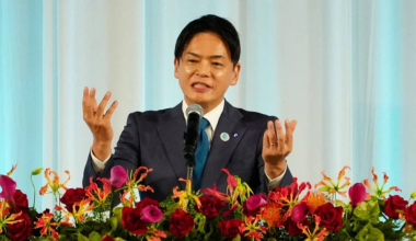 Ιαπωνία: Ο δήμαρχος της Γιοκοχάμα ζήτησε συγγνώμη για τα προσβλητικά σχόλια σε βάρος υπαλλήλων